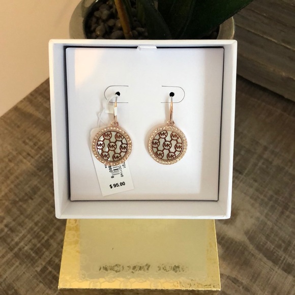Micheal Kors earrings - Picture 1 of 2